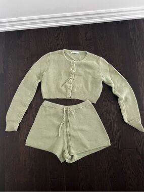 Breath of Youth - Green Knit Set